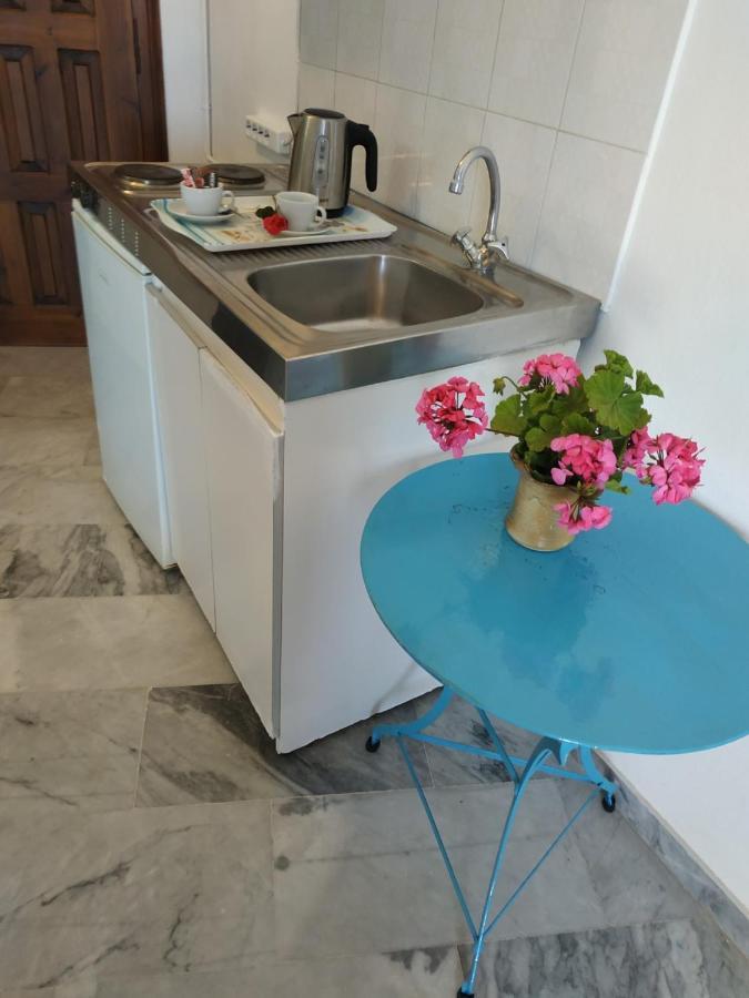 Παραθαλασσια Στουντιο Μιχαλιας Sea View Studio Michalias Agia Marina  Extérieur photo